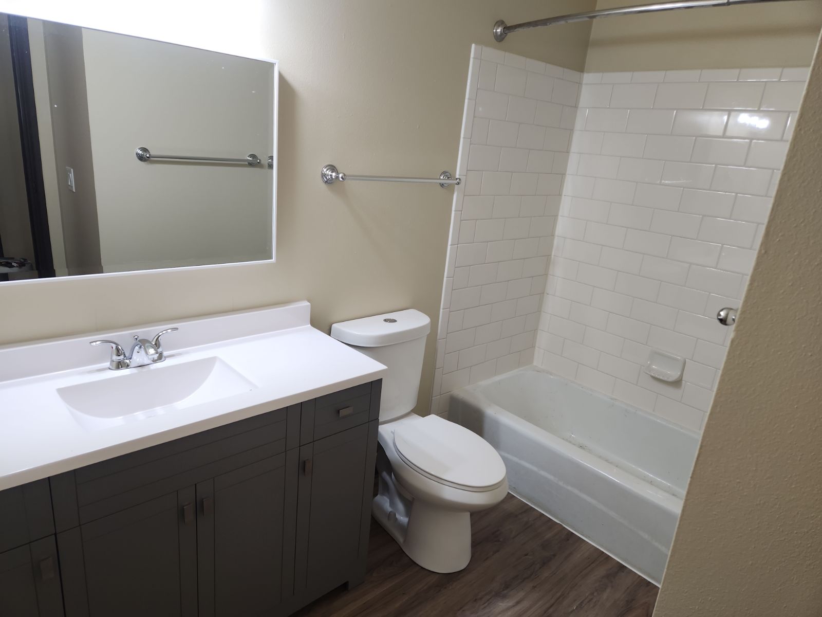 Bird Bathroom